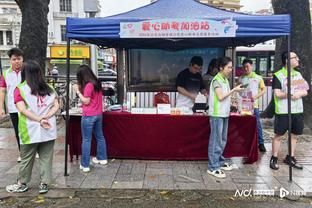 马龙：今天是一场季后赛 面对一支强队这是场高质量的胜利